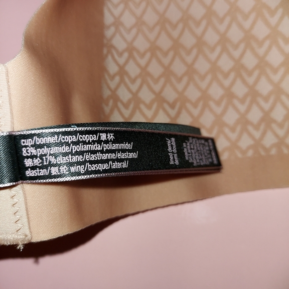 Victoria secret Bra size 38DD new - Picture 10 of 11